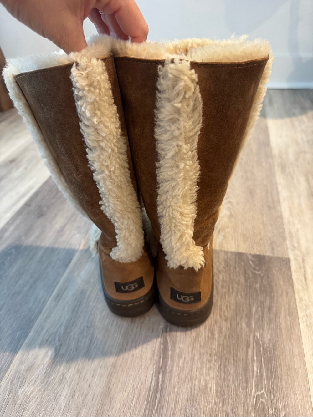 UGG Women's Sundance II Revival shearling boots in chestnut - Picture 3 of 11